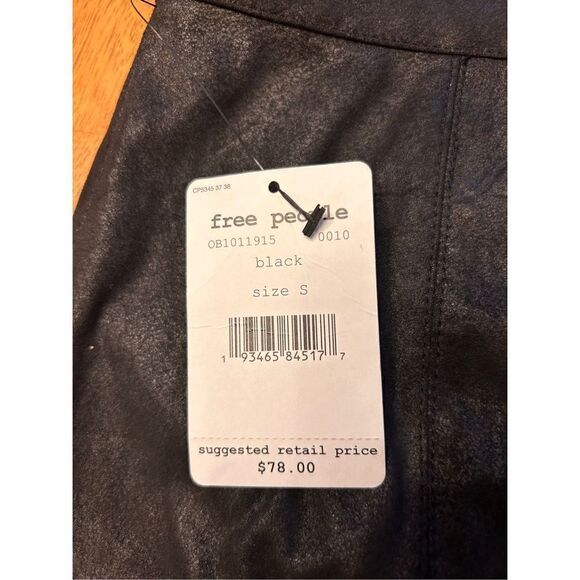 Free People NWT rumi ruched faux leather mini skirt Small $78 - Picture 6 of 7